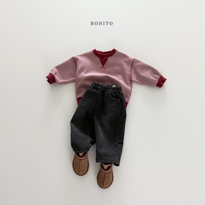 <b>BONITO衛衣</b>Winter 잔줄삼각비죠맨투맨 70-140CM