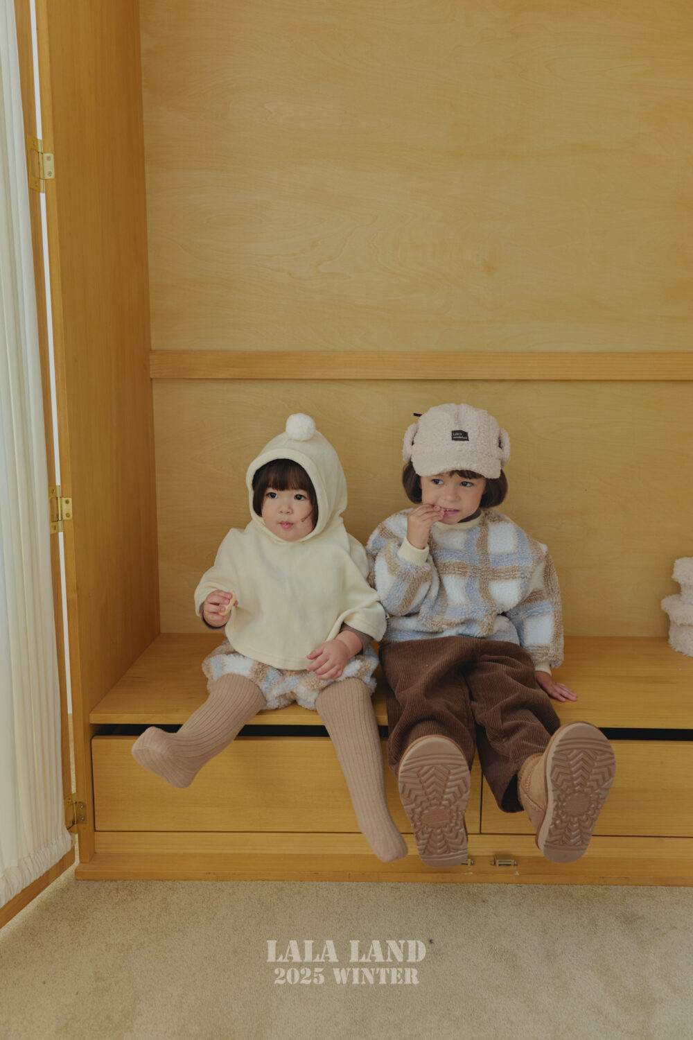 <b>LALALAND斗篷</b>Winter 벨로아 망또  6-20M