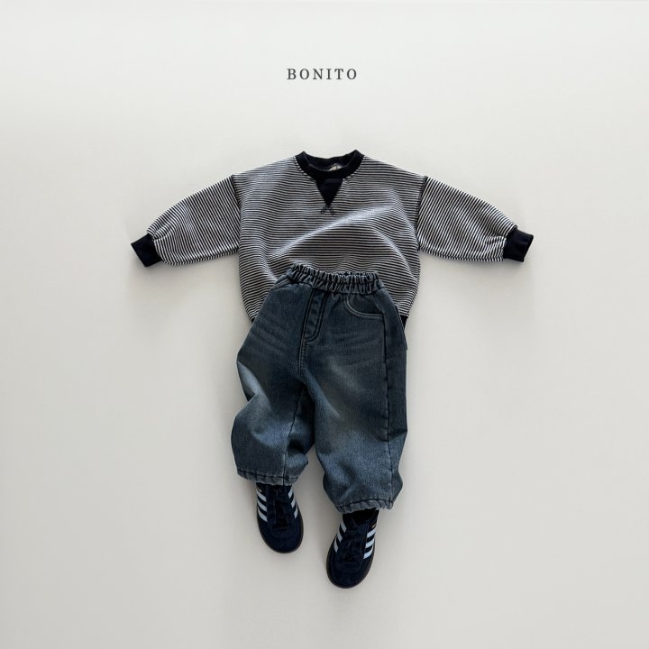 <b>BONITO衛衣</b>Winter 잔줄삼각비죠맨투맨 70-140CM