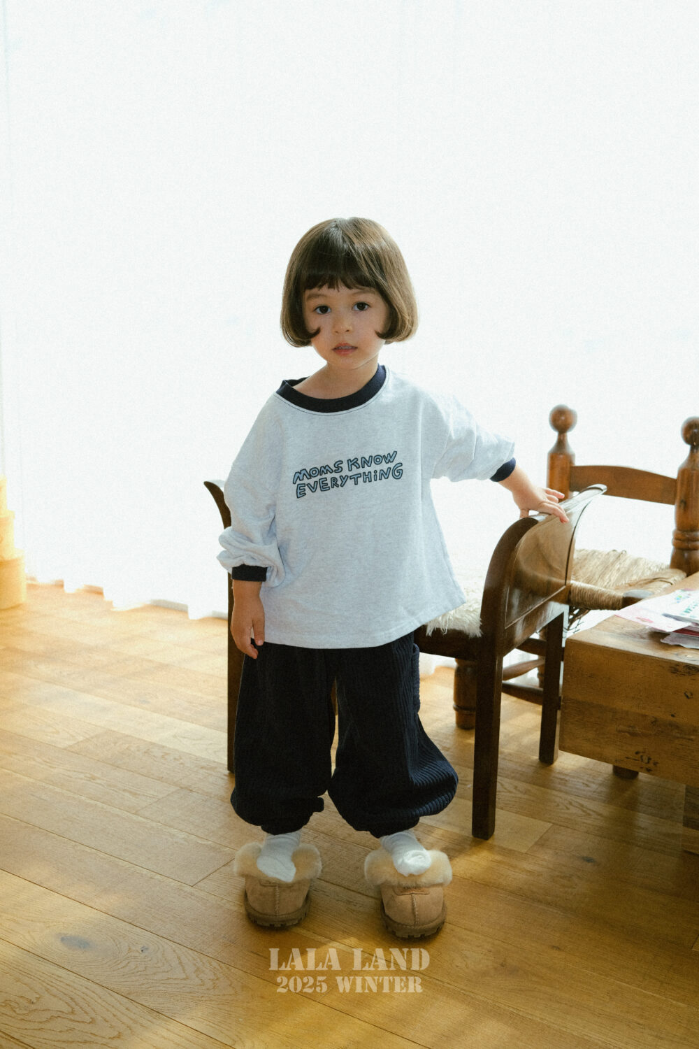 <b>LALALANDT恤</b>Winter 에블띵 배색티 75-120CM