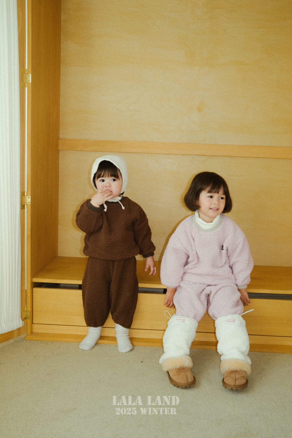 <b>LALALAND上衣</b>Winter뽀글 맨투맨  6-20M