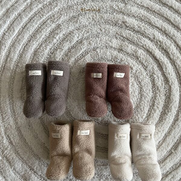 <b>THELALA襪子</b>Winter .몽글풋워머 FREE SIZE