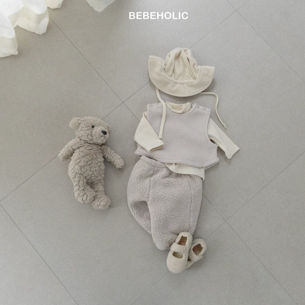 <b>BEBEHOLIC上衣</b>Winter 스마일반폴라티 3-18M