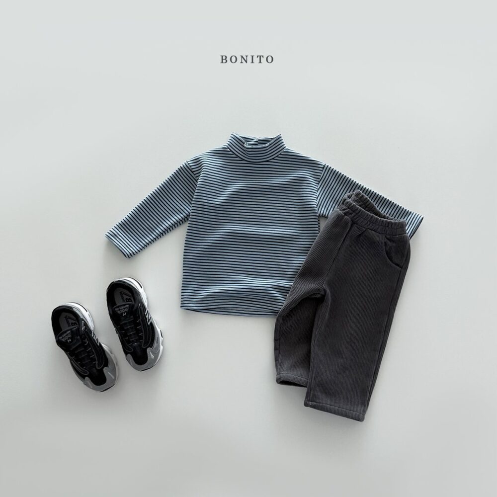 <b>BONITO上衣</b>Winter기모목폴라70-140CM灰藍米
