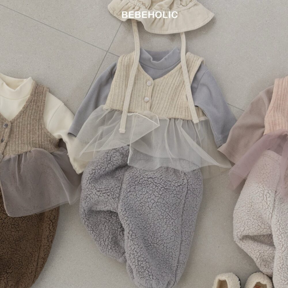 <b>BEBEHOLIC背心</b>Winter 모스키뷔스티에3-18M