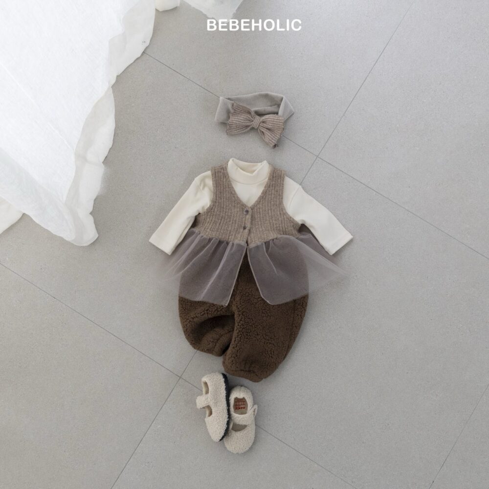 <b>BEBEHOLIC背心</b>Winter 모스키뷔스티에3-18M