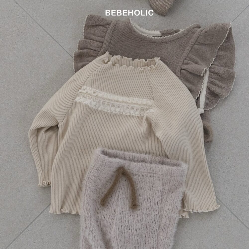 <b>BEBEHOLIC上衣</b>Winter 루이레이스티 3-18M