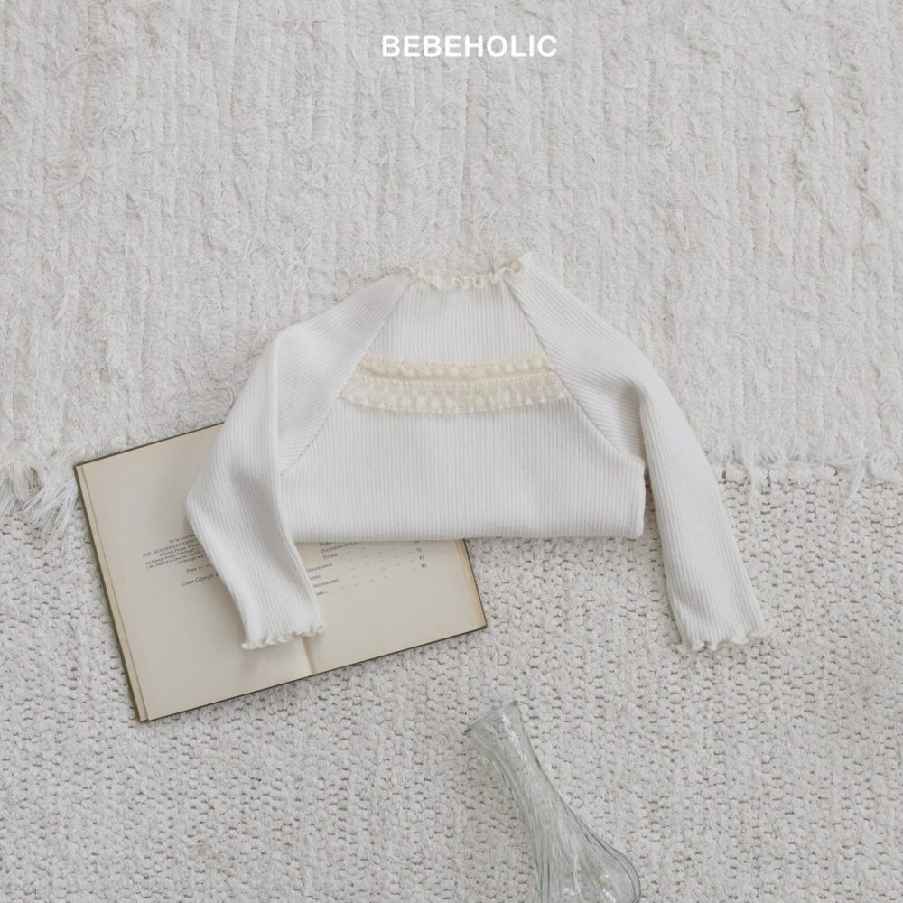 <b>BEBEHOLIC上衣</b>Winter 루이레이스티 3-18M