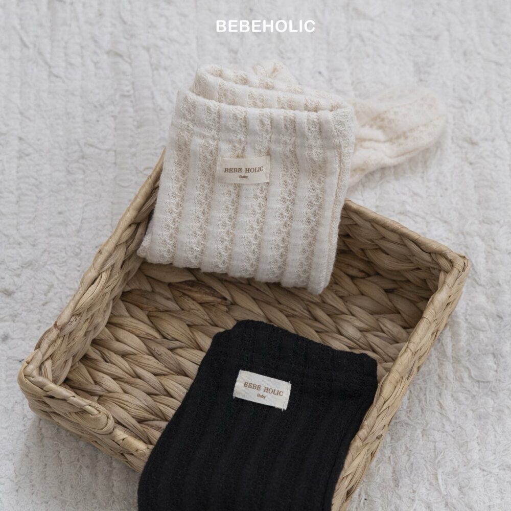 <b>BEBEHOLIC內搭褲</b>Winter 레더유발레깅스3-18M