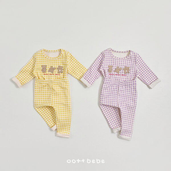 01 <b>OOTTBEBE套裝</b>Winter 체크베어실내복 75-120CM