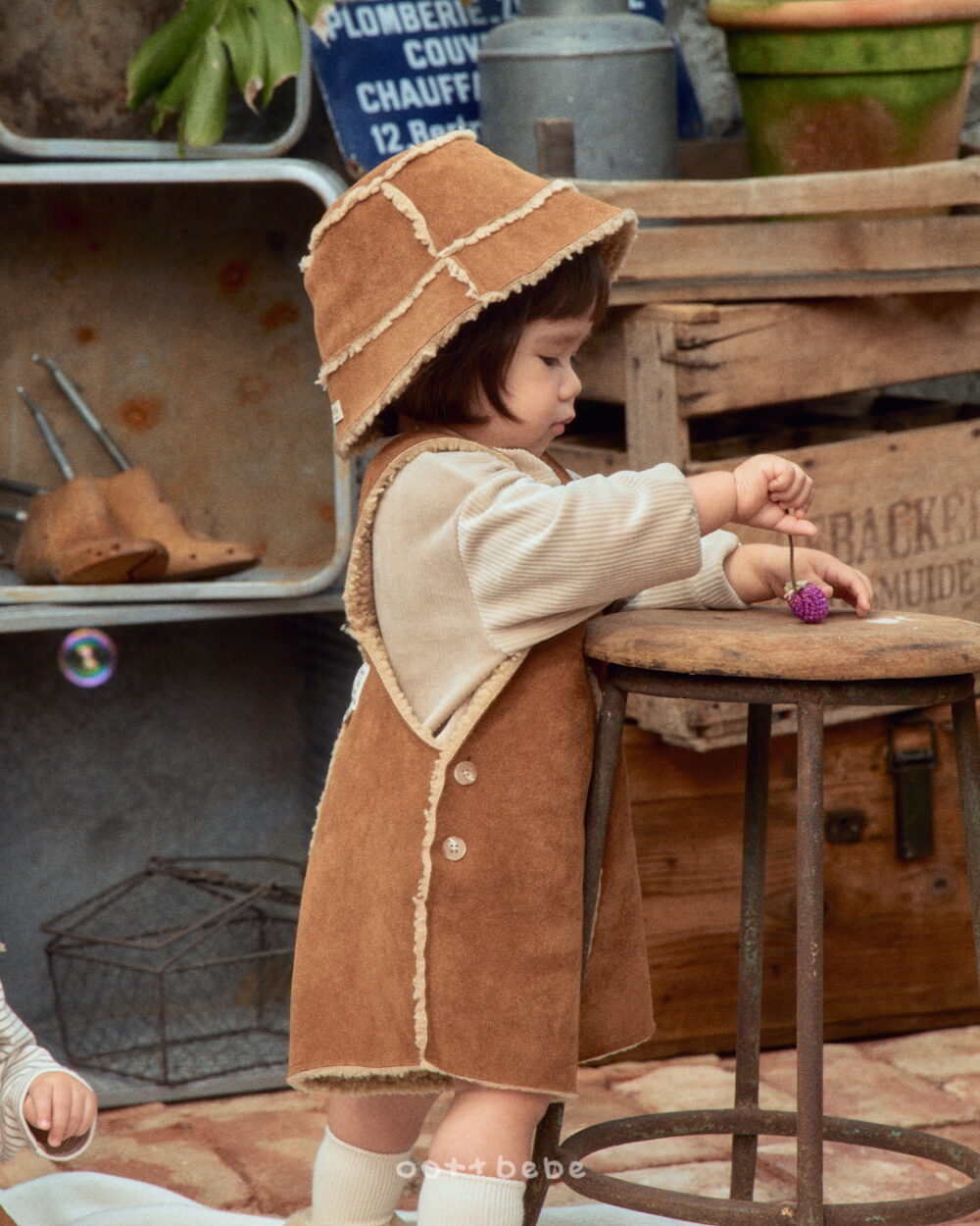 12 <b>OOTTBEBE帽子</b>Winter 무스탕벙거지모자 FREE SIZE