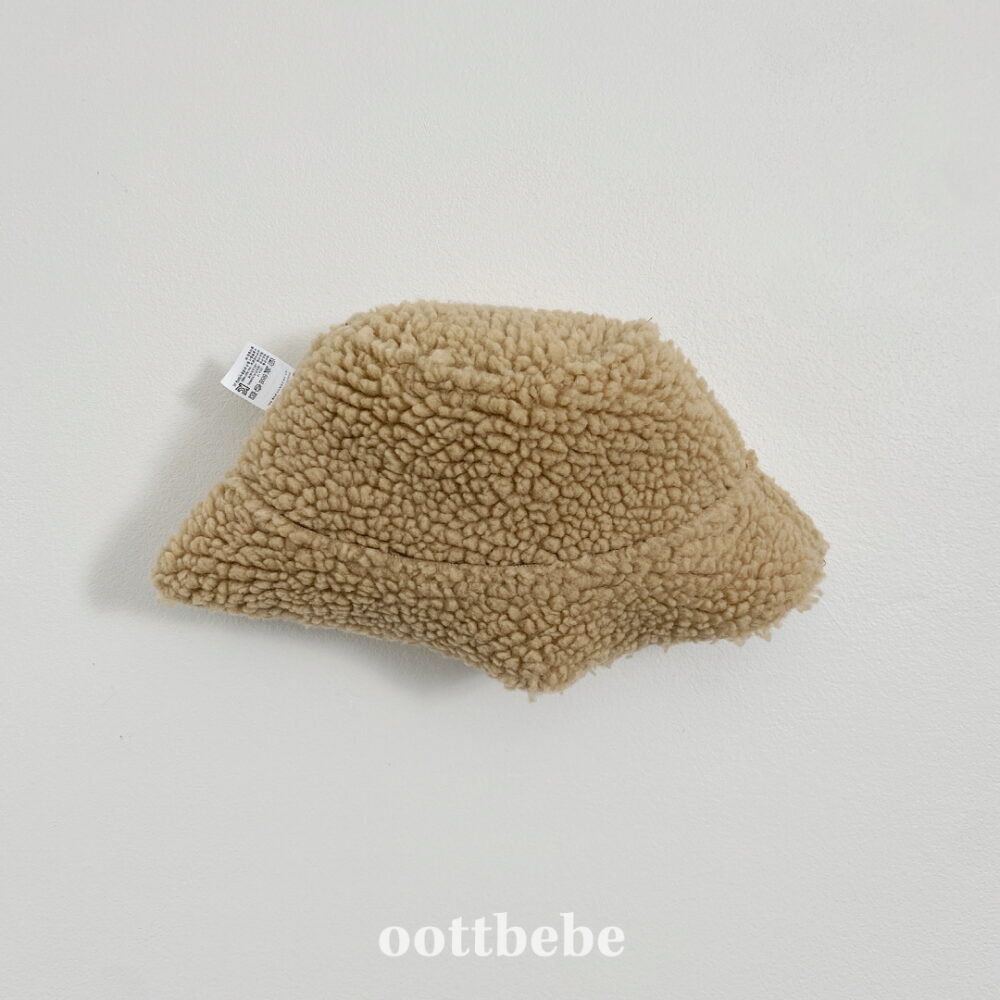 8 <b>OOTTBEBE帽子</b>Winter 무스탕벙거지모자 FREE SIZE