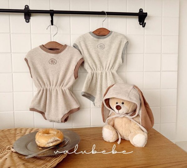 1 <b>Valubebe包屁衣</b>Spring 크로플 배색 슈트 60-90cm