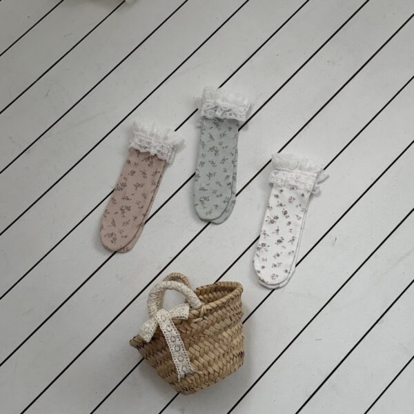 <b>｜BABY｜ Bebeholic襪子</b>Spring 엔젤라 니삭스  FREE