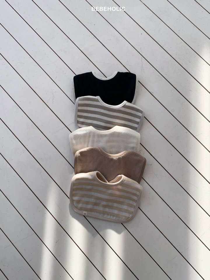 1 <b>|BABY| Bebeholic圍兜</b>Spring 양면 테리케이프 FREE