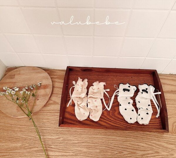 1 <b>Valubebe襪子</b>Spring 블랑하트 돌돌이 FREE