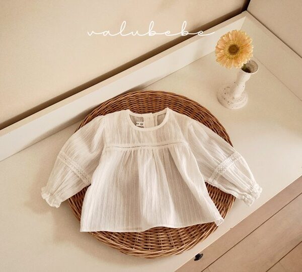 1 <b>Valubebe上衣</b>Spring 퓨어 레이스 블라우스 60-90cm