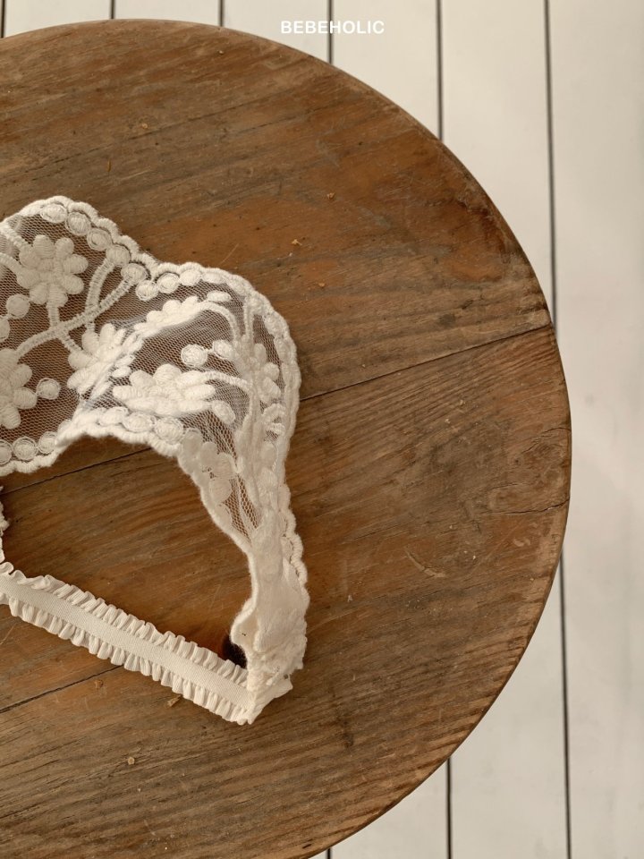 10 <b>|BABY| Bebeholic髮飾</b>Spring 레이스헤어밴드 FREE