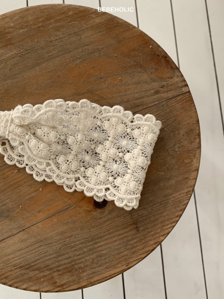 8 <b>|BABY| Bebeholic髮飾</b>Spring 레이스헤어밴드 FREE