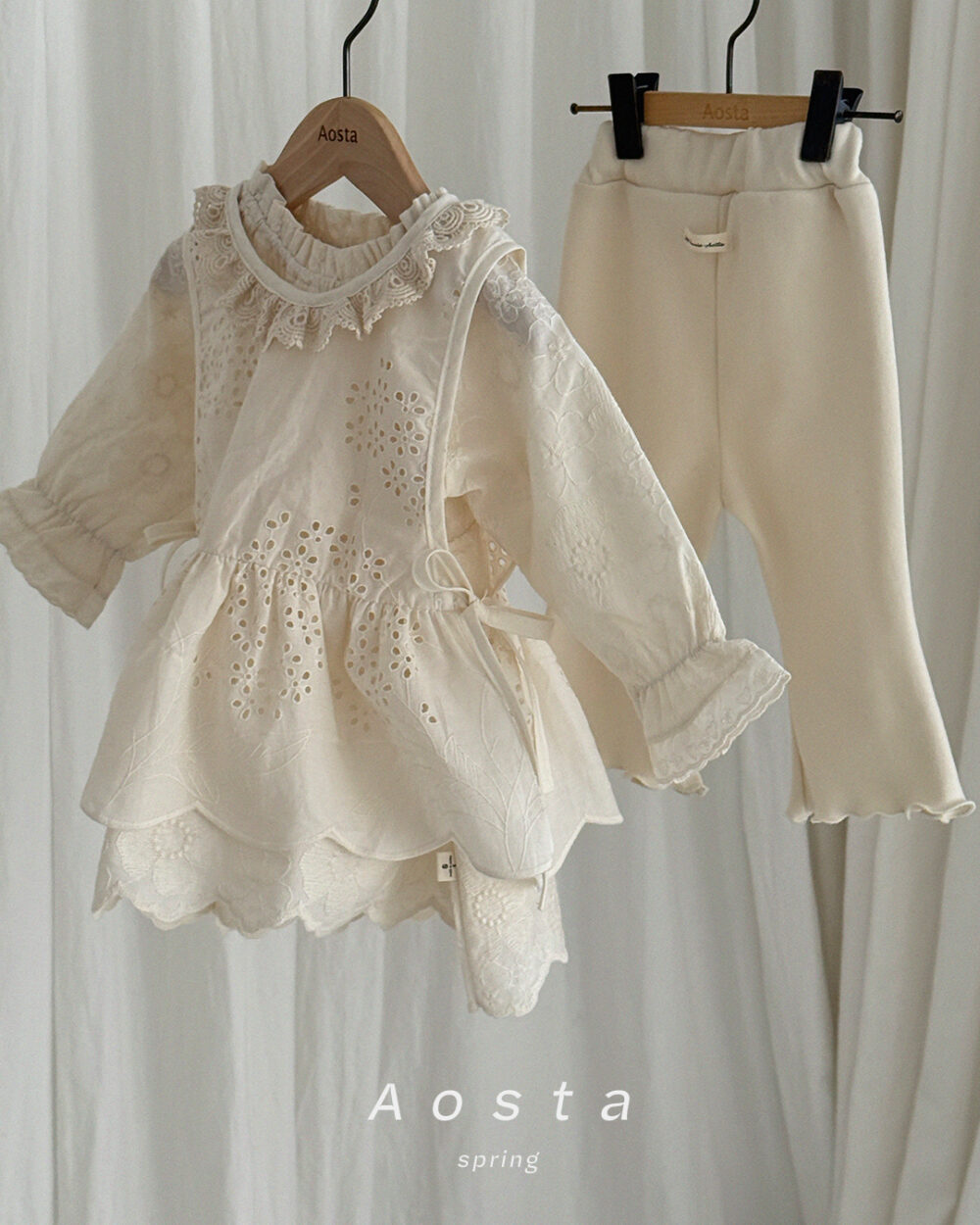 면레이스베스트9 <b>AOSTA上衣</b>Spring 레이스 코튼 블라우스 FREE