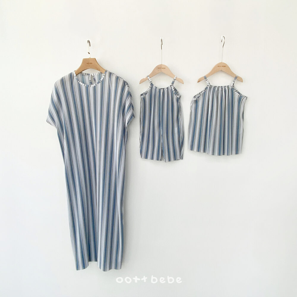 04 <b>OOTTBEBE吊帶褲</b>Summer 트윙클플리츠오버롤 75-120cm