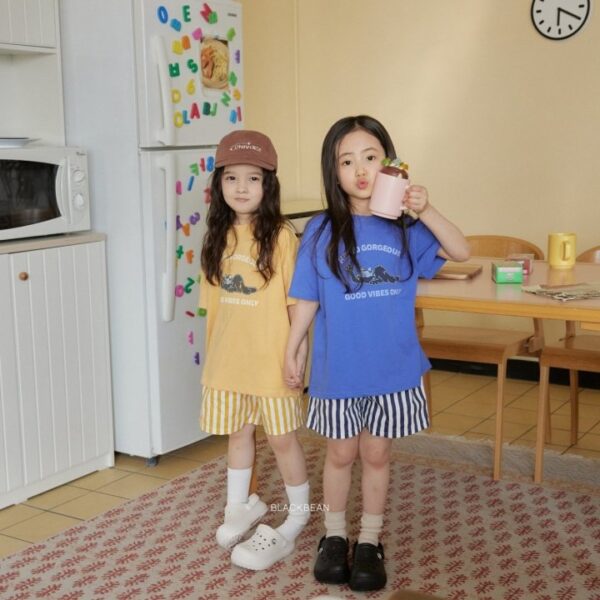 13 <b>Black bean上衣</b>Summer 헬로우티 80-120cm