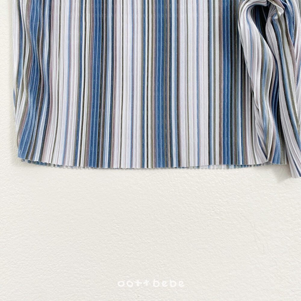 13 <b>OOTTBEBE吊帶褲</b>Summer 트윙클플리츠오버롤 75-120cm
