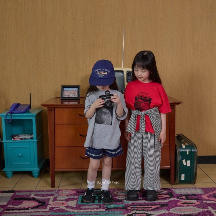 2 <b>Black bean上衣</b>Summer 우주티 80-120cm