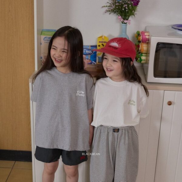 8 <b>Black bean上衣</b>Summer 플로우티 80-120cm