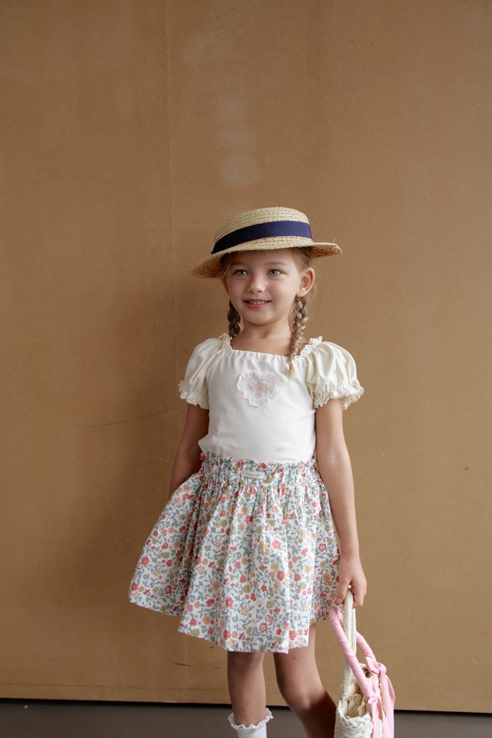 <b>momoann上衣</b>Summer 하트퍼프트 90-140cm