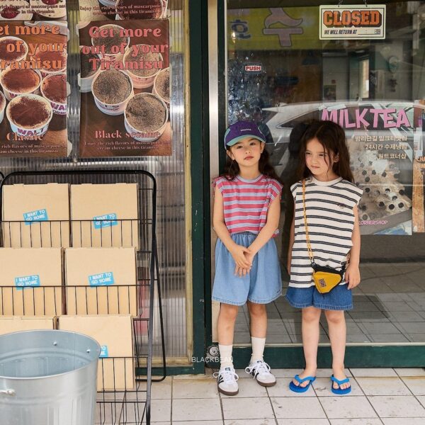 1 <b>Black bean背心</b>Summer 선데이 나시티 80-120cm