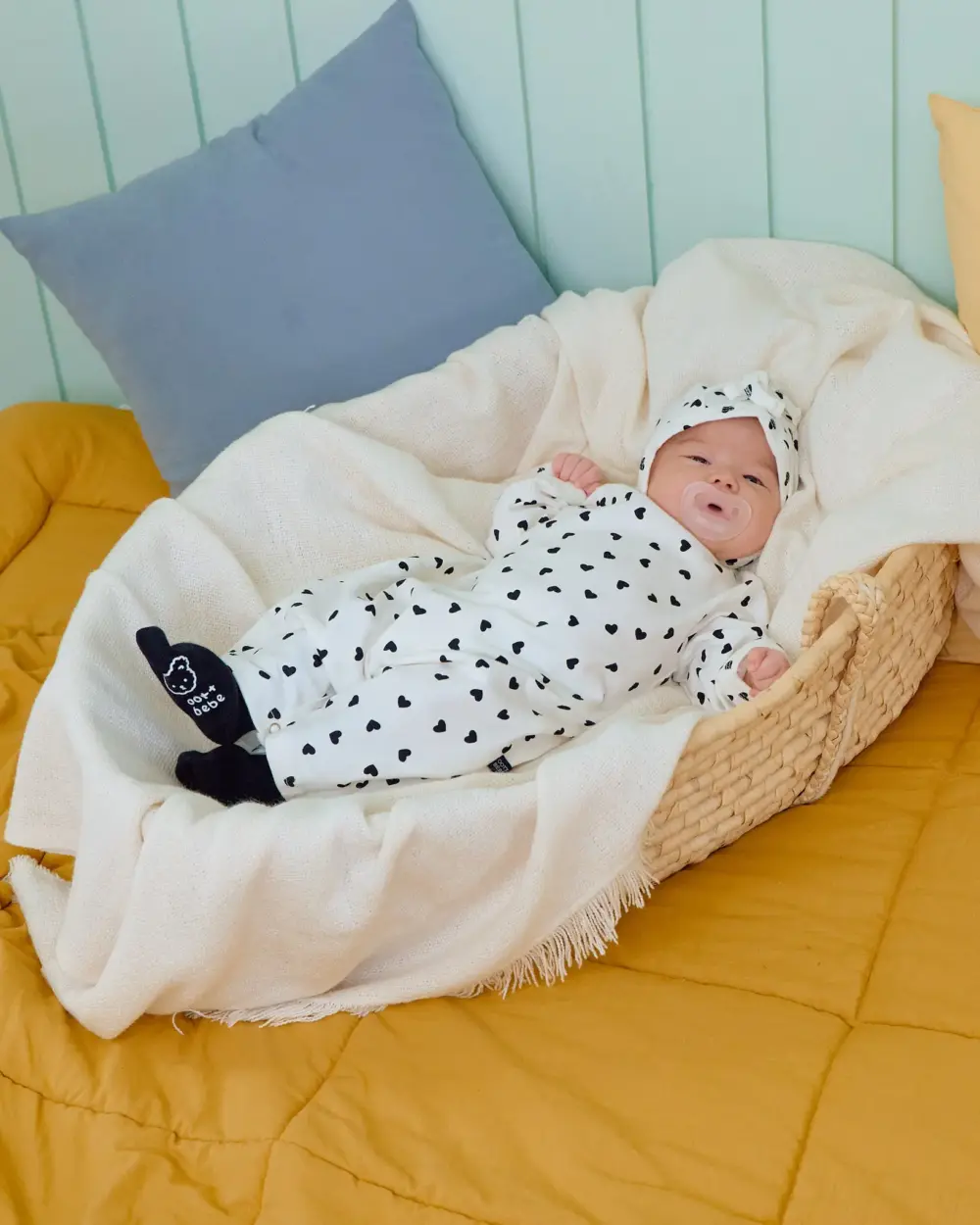 <b>｜BABY｜ OOTTBEBE套裝</b>Autumn 쁘띠하트전신슈트+보넷set 50-75cm