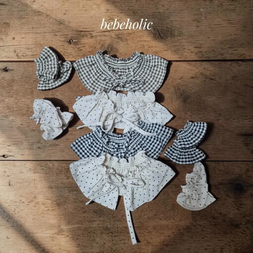 1 <b>|BABY| Bebeholic披肩</b>Autumn 케이프세트 FREE