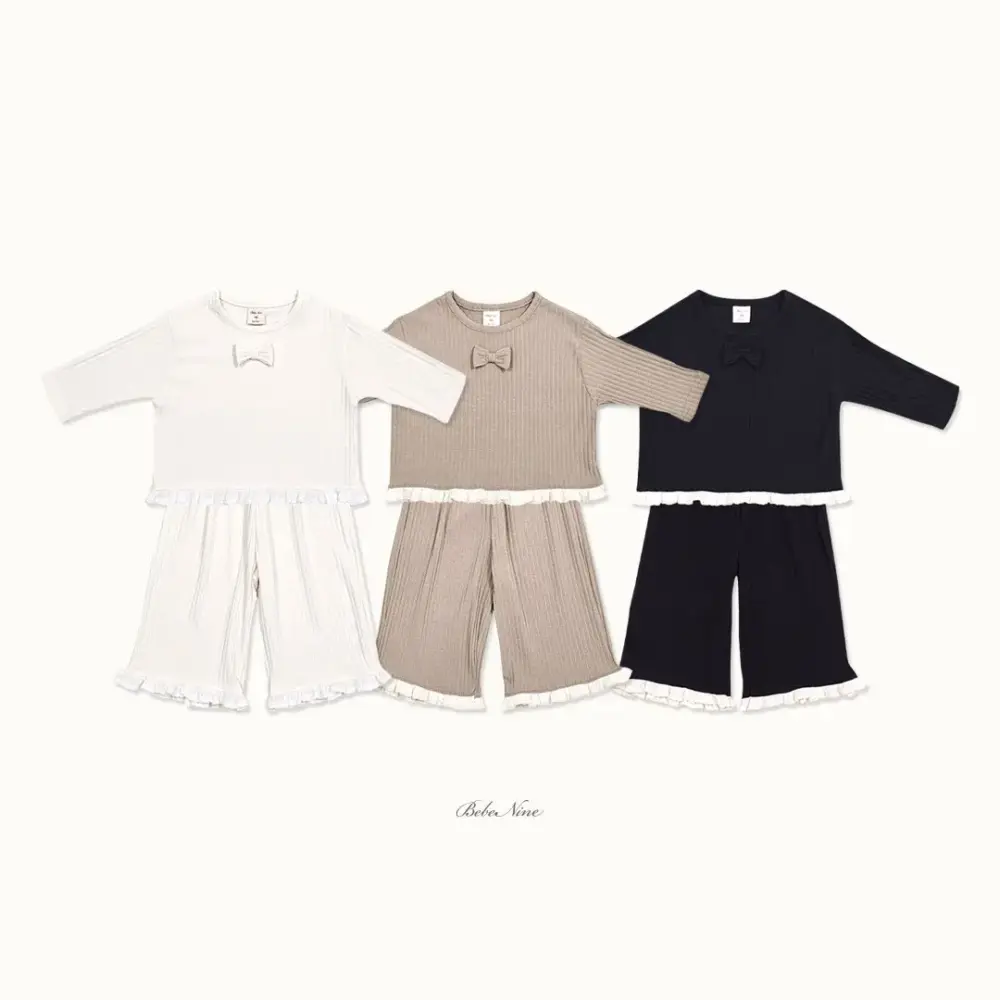 <b>Bebe nine套裝</b>Autumn 릴리 프릴 상하세트 65-120cm