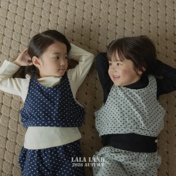 2 <b>|Kids| Lala land背心</b>Autumn 하트 조끼 75-120cm