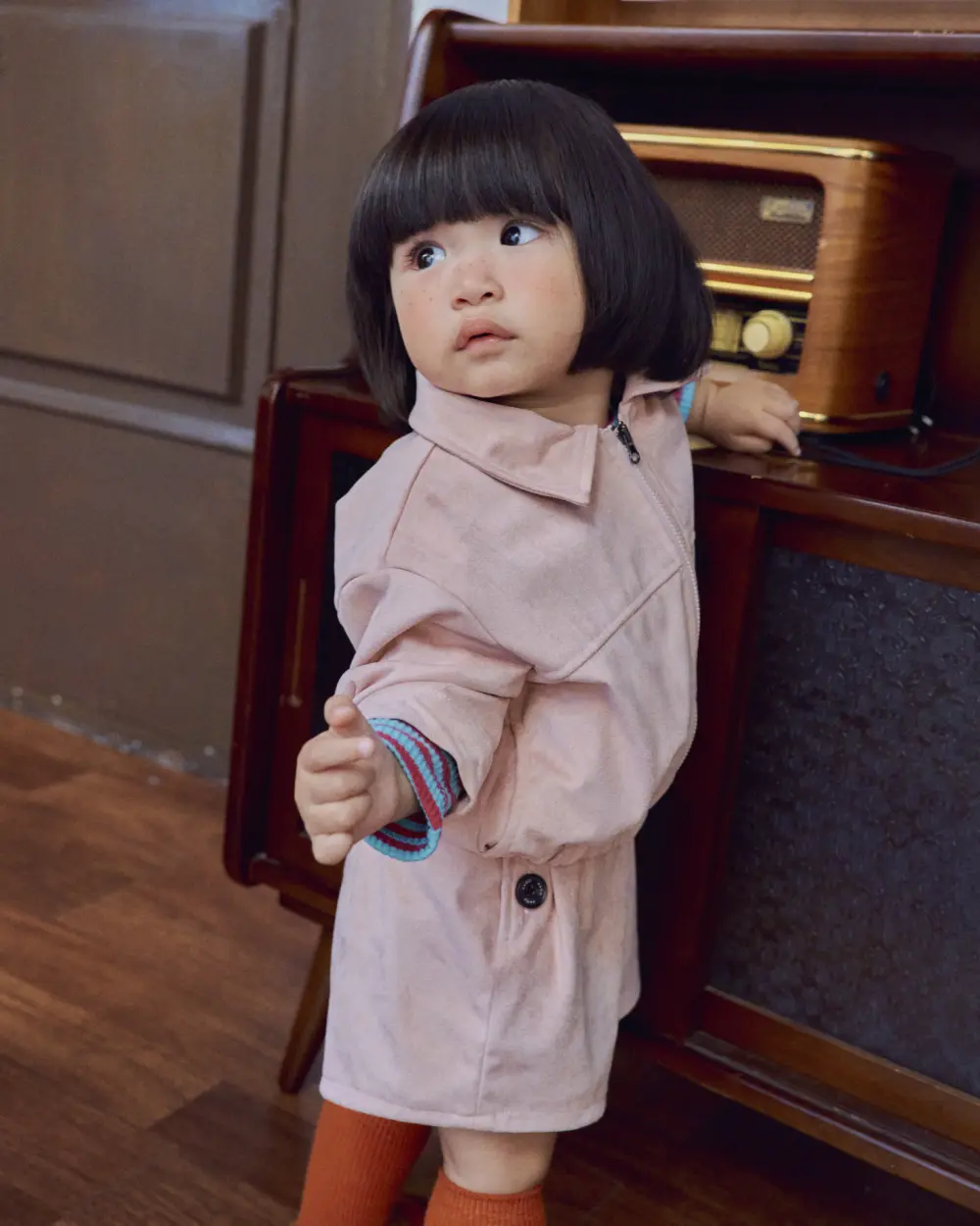 2 <b>OOTTBEBE外套</b>Autumn 브라우니스웨이드자켓 65-115cm