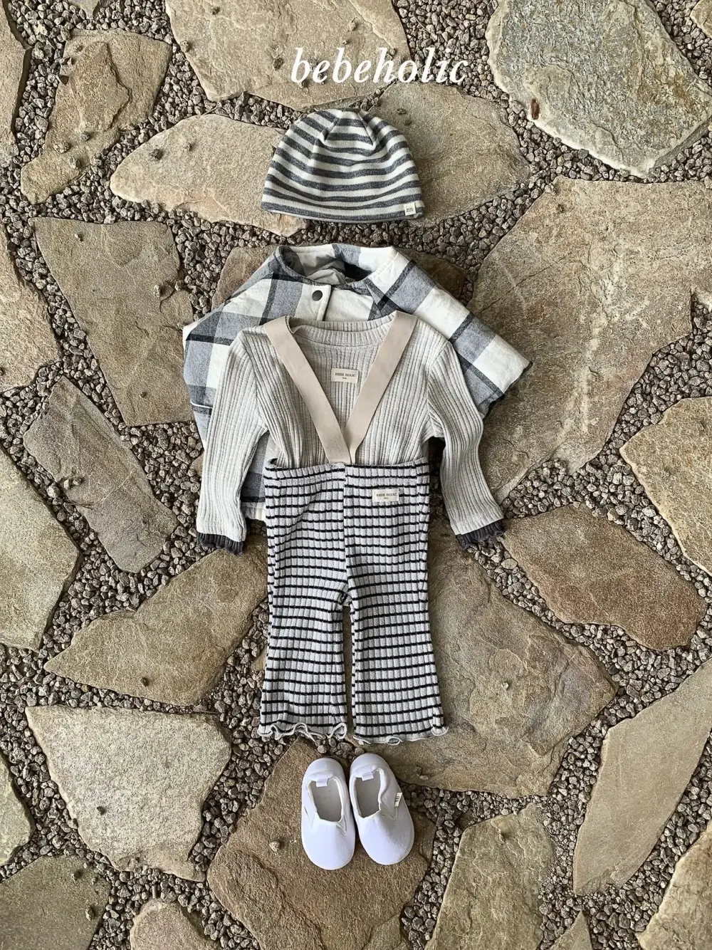 <b>｜BABY｜ Bebeholic吊帶褲</b>Autumn 리사부츠컷 3-24M