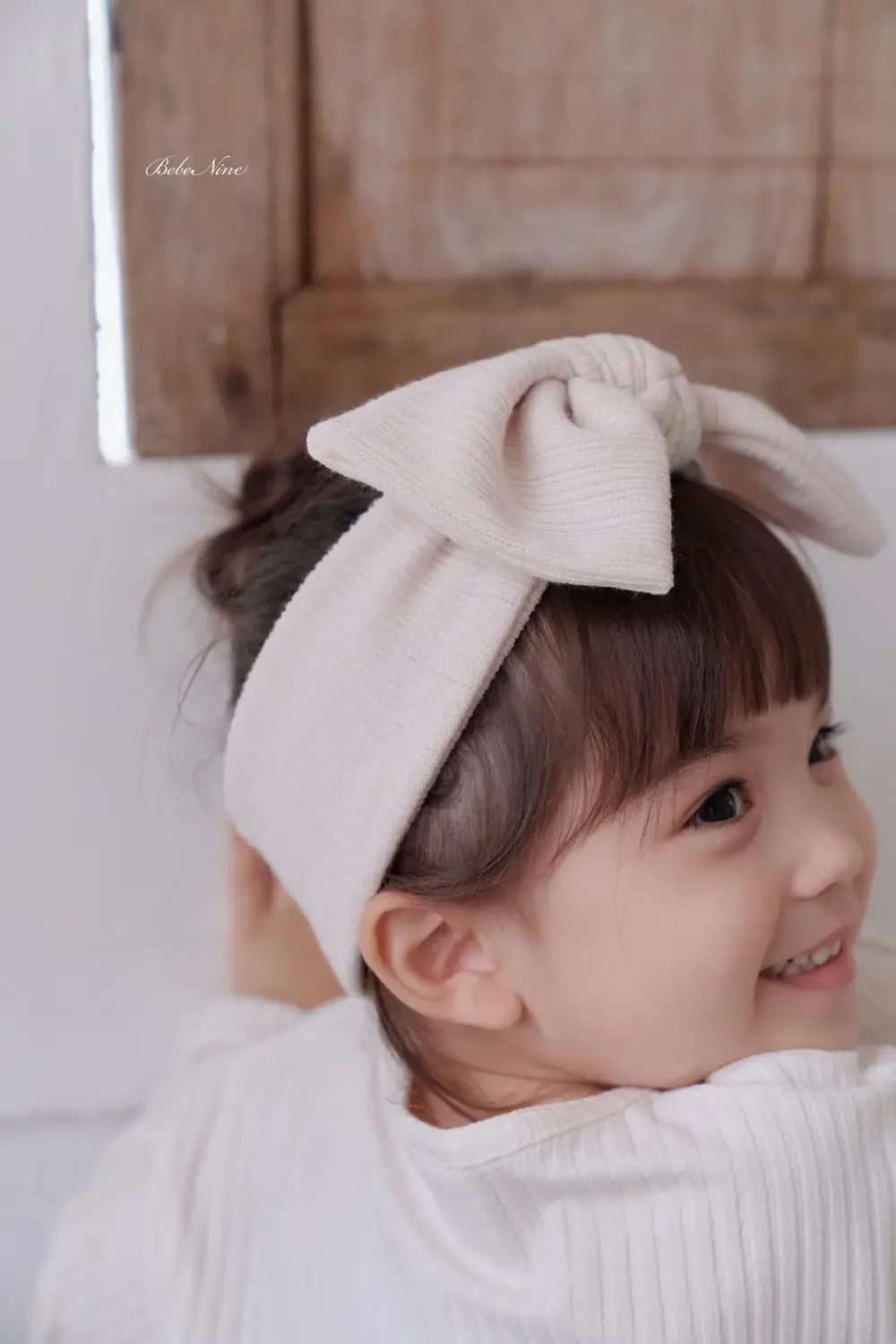 8 <b>Bebe nine髮飾</b>Autumn 마레 리본 헤어밴드 FREE