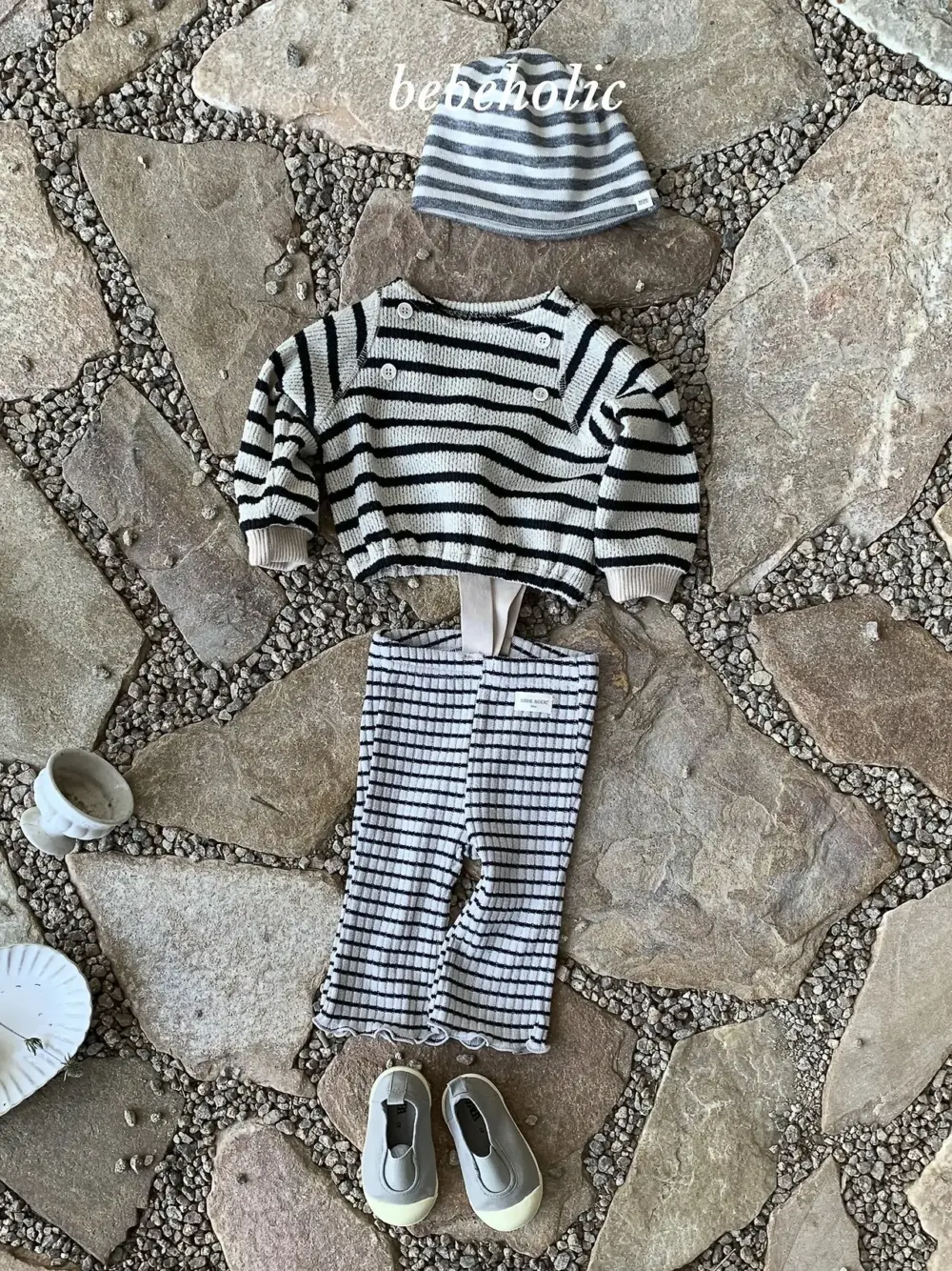 <b>｜BABY｜ Bebeholic上衣</b>Autumn 울데프맨투맨 3-24M