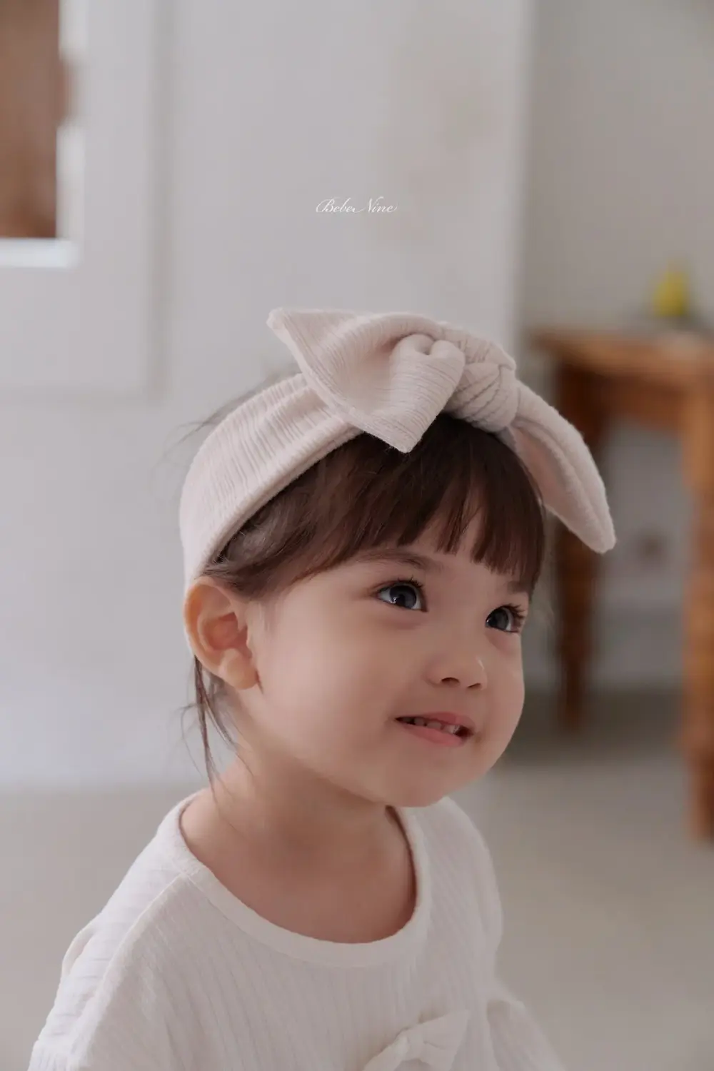 9 <b>Bebe nine髮飾</b>Autumn 마레 리본 헤어밴드 FREE