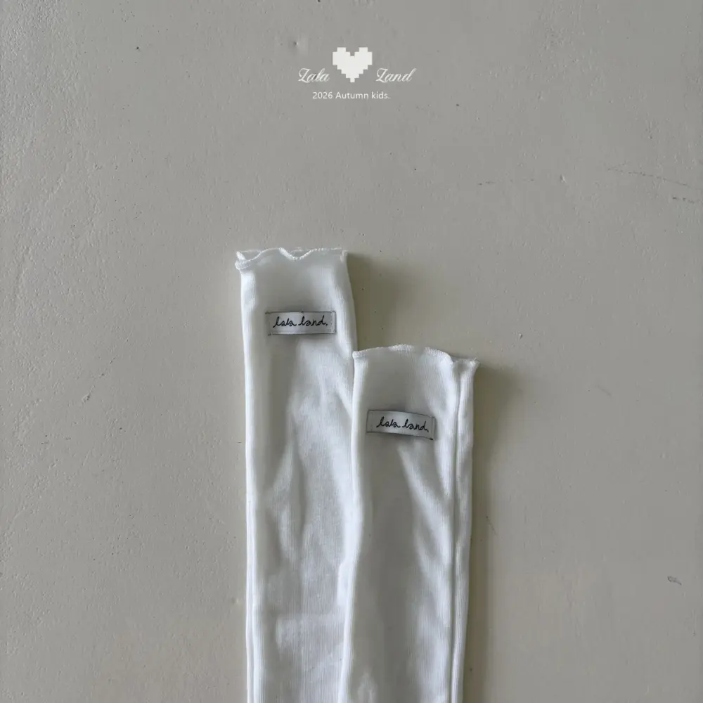 9 <b>|Kids| Lala land襪子</b>Autumn 날라리 양말 FREE