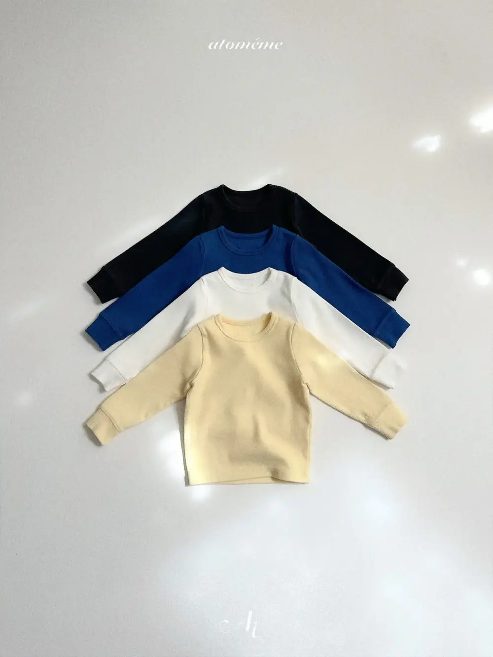 <b>Atomeme上衣</b>Winter 크림티셔츠 70-110cm