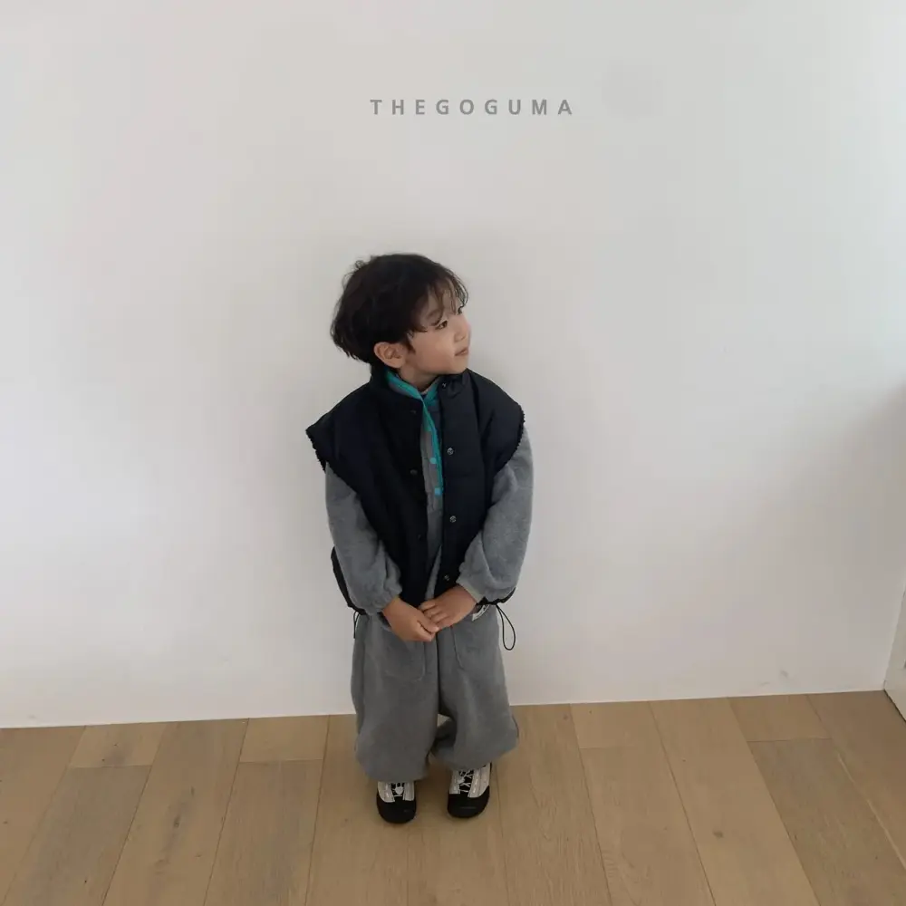 <b>THEGOGUMA 背心</b>덤블 패딩조끼 85-142cm