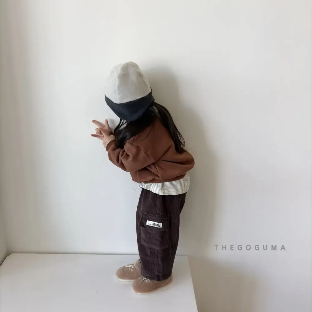 <b>THEGOGUMA 褲子</b>골덴 건빵기모PT 85-142cm